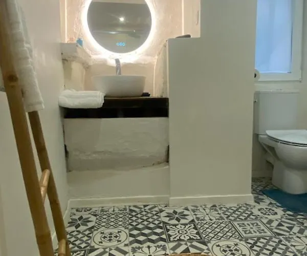 Hotes Entier Millau * Compeyre